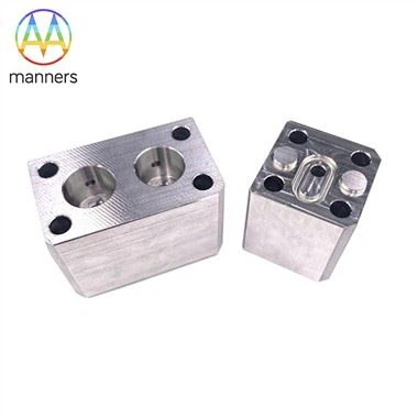 Peces girades CNC d'alumini