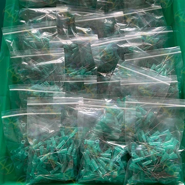 Els clients nord-americans demanen 10, 000pcs agulles personalitzades 21G s'h...